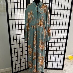 Floral Green Maxi Dress